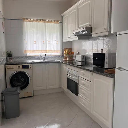 Falesia House * 알부페이라